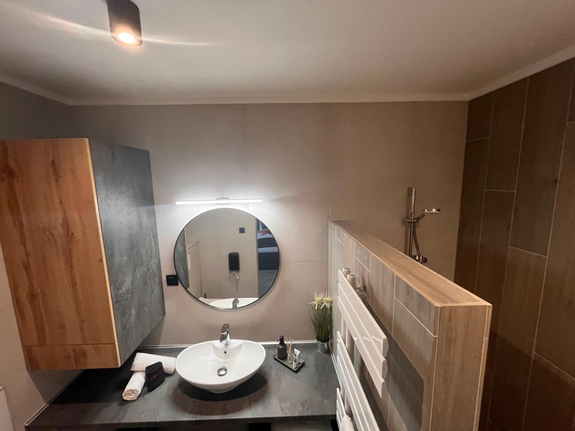 Varkapu Apartmanok 2 Gyula Esterno foto